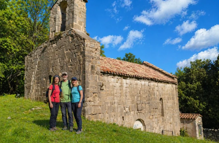 Excursió de Sadernes a Sant Grau: Un viatge al cor romànic de l’Alta Garrotxa
